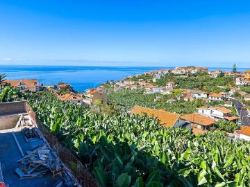 Moradia Isolada T4 em Construção Tranquilidade e Charme na. 286m² Ponta Do Sol