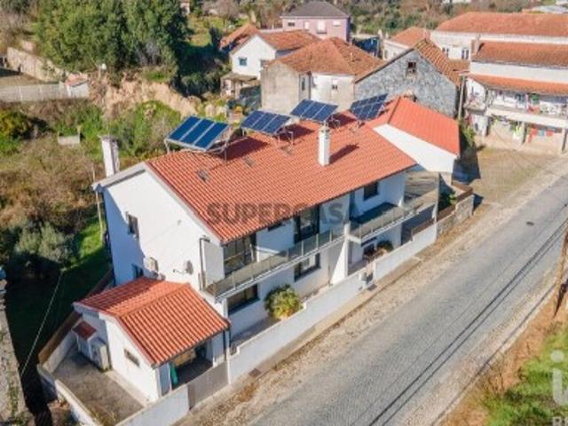 Moradia isolada T4 em Ovoa e Vimieiro de 124 m²