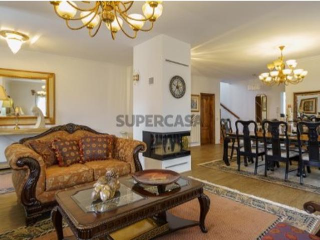 Moradia Isolada T4 Furadouro