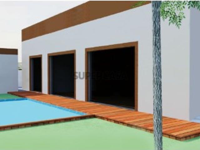 Moradia isolada T4 térrea, arquitetura contemporânea com garagem e piscina Quinta da Marquesa