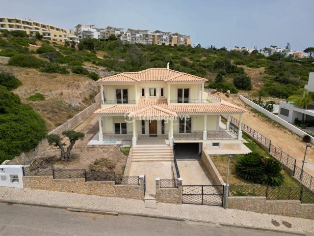 Moradia Isolada T4 Venda em Albufeira e Olhos de Água,Albufe. 472m² Albufeira e Olhos de Água