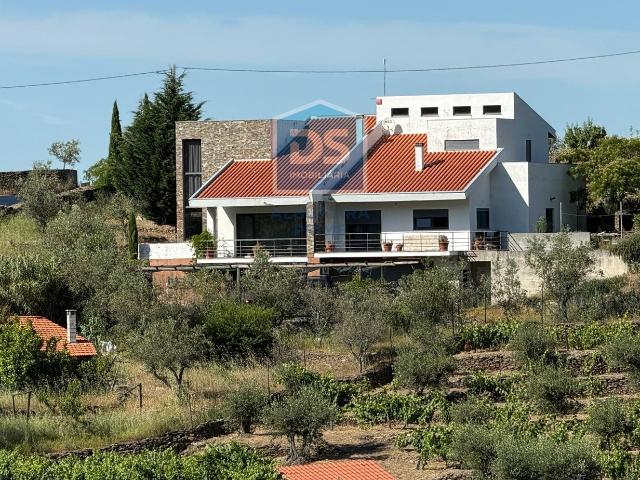 Moradia Isolada T4 Venda em Barcos e Santa Leocádia,Tabuaço 363m² Santa Leocádia