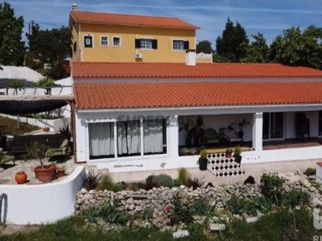 Moradia isolada T5 em Manique do Intendente, Vila Nova de São Pedro e Maçussa de 142 m²