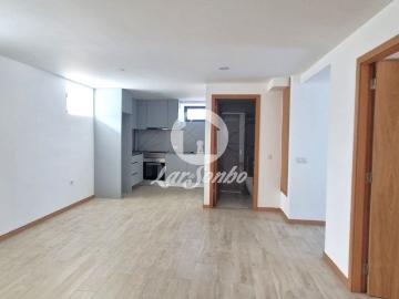 Moradia isolada T5 totalmente recuperada