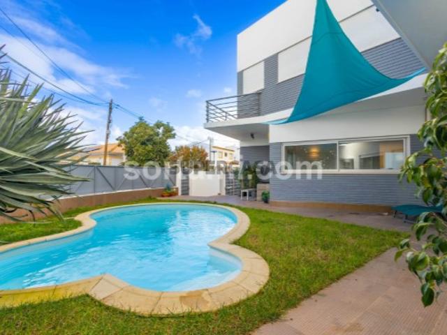 Moradia Isolada T5 Venda em Alvor,Portimão