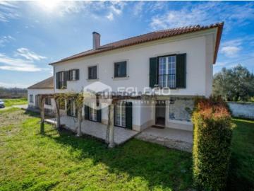 Moradia Isolada T5 Venda em Santarém Marvila, Santa Iria da Ribeira de Santarém, Santarém São Salvador e Santarém São Nicolau,Santarém