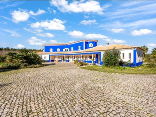 Moradia Isolada T6 com piscina, Rio Maior