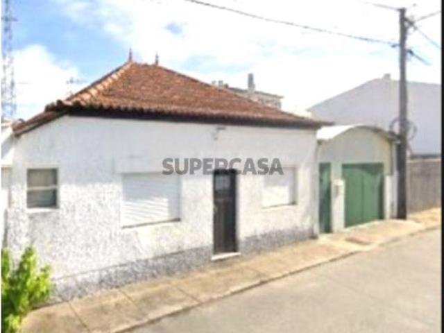 Moradia isolada T6 em Gafanha da Nazaré de 128 m²