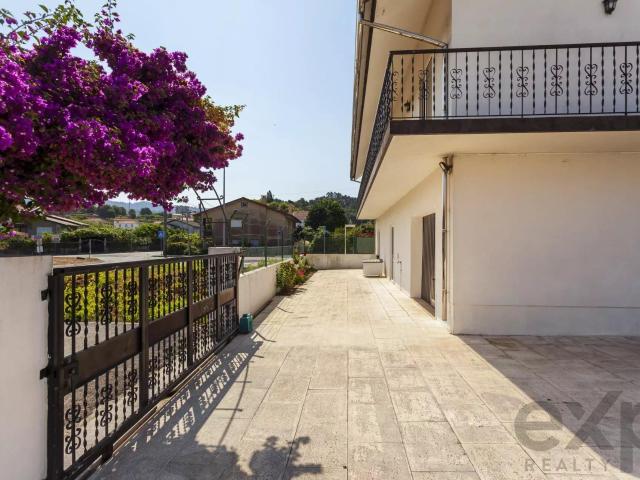 Moradia Isolada T6 em Macieira de Cambra 339m² Macieira De Cambra