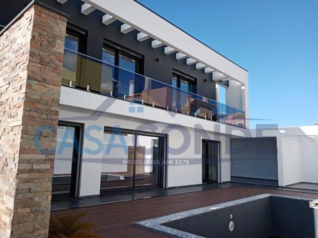 Moradia Isolada V4 Duplex C/Piscina pronta a escriturar 209m² Azeitão São Lourenço e São Simão
