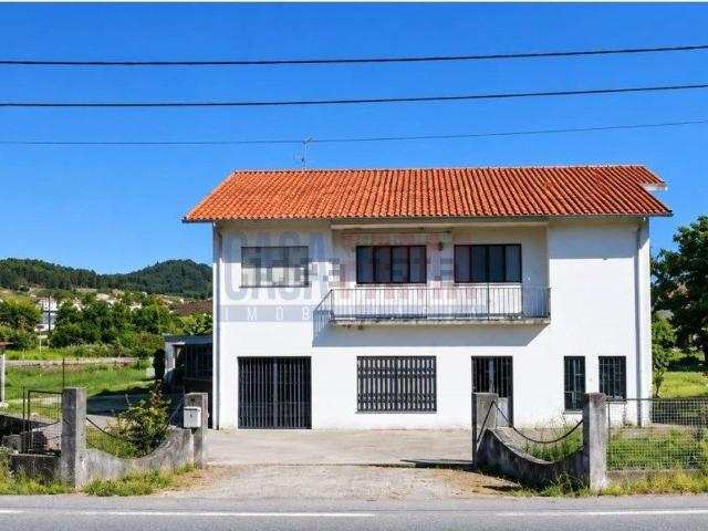 Moradia, Joane
