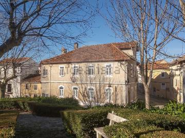 Moradia, Luso