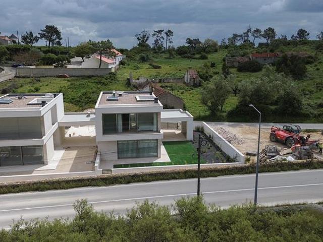 Moradia luxo T3 225m² Rio Maior