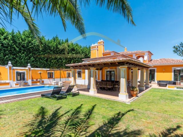 Moradia Luxuosa na Quinta da Beloura, projetada pelo arquiteto Thiago Braddell