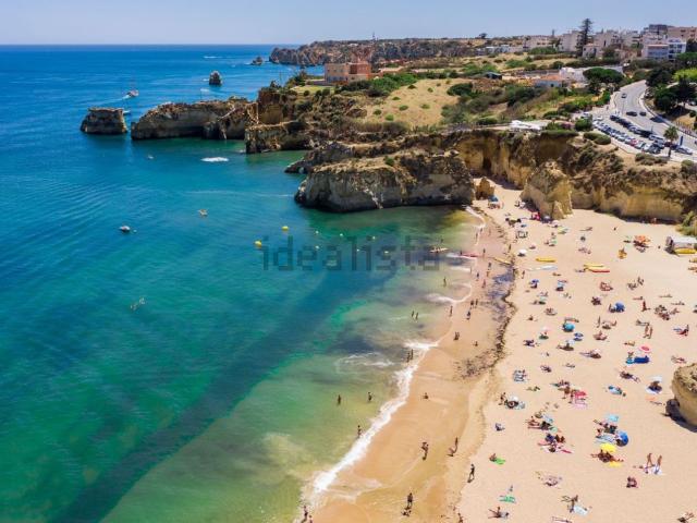 Moradia, Luz