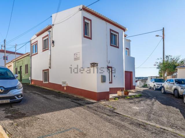 Moradia, Luz