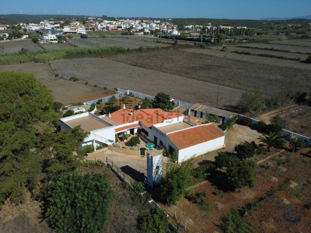 Moradia, Luz