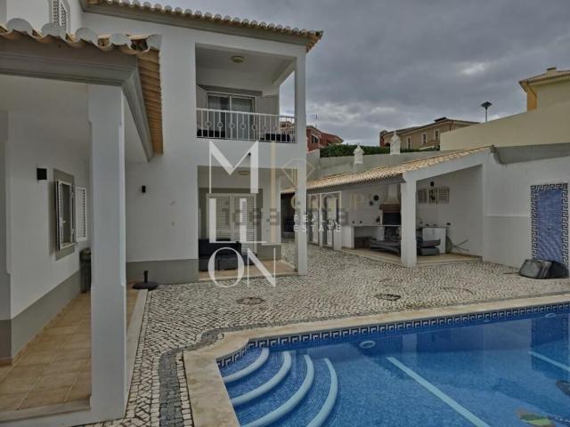 Moradia, Lagos