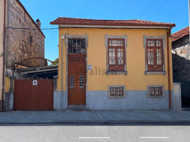 Moradia, Leça do Balio