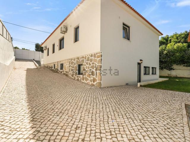 Moradia, Leça do Balio