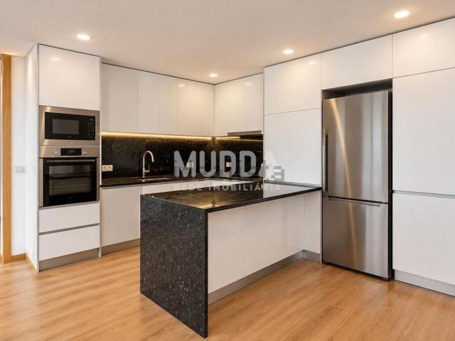 Moradia, Lobão