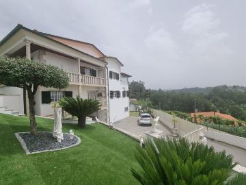 Moradia, Longos