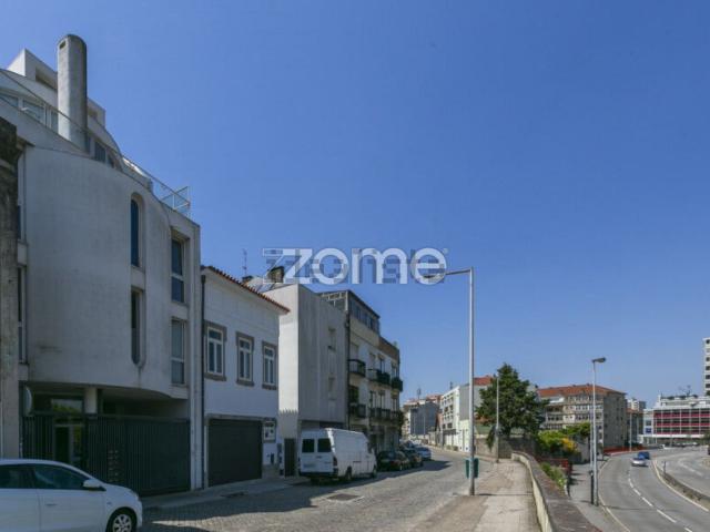 Moradia, Lordelo do Ouro e Massarelos
