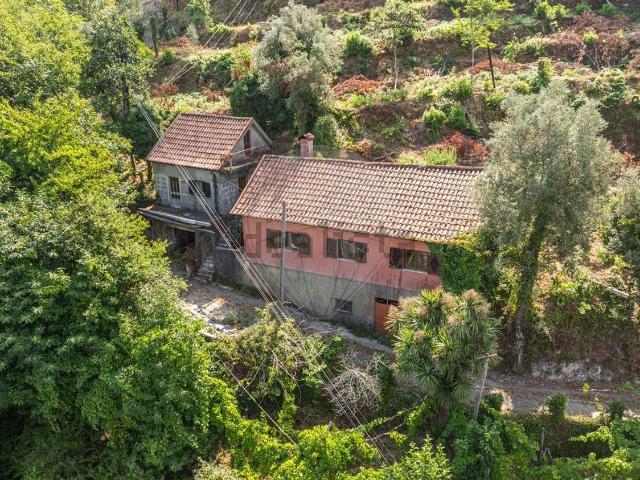 Moradia, Louredo
