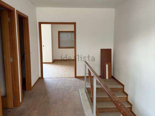 Moradia, Louredo