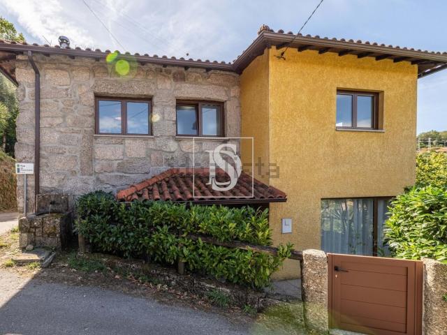 Moradia, Louredo