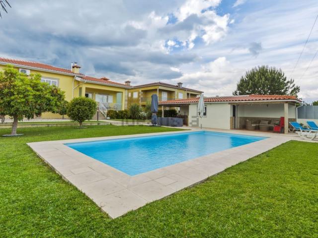 Moradia, Loureira