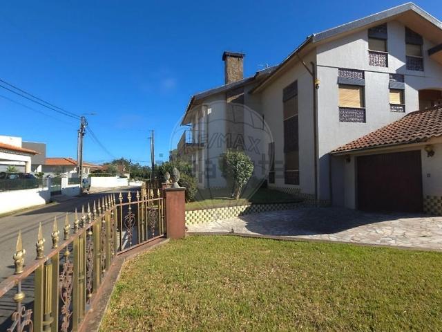 Moradia, Loureiro