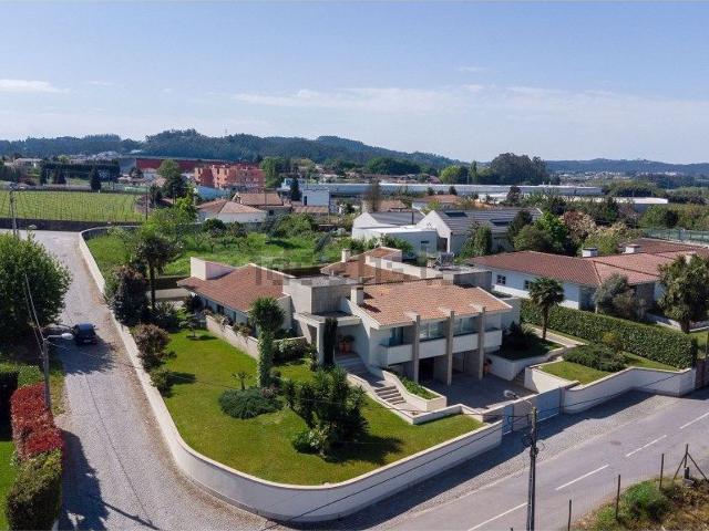 Moradia, Louro