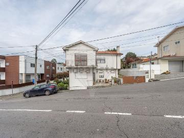 Moradia, Lousado