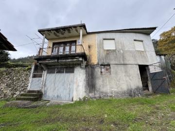 Moradia p/ reabilitação São Pedro do Sul