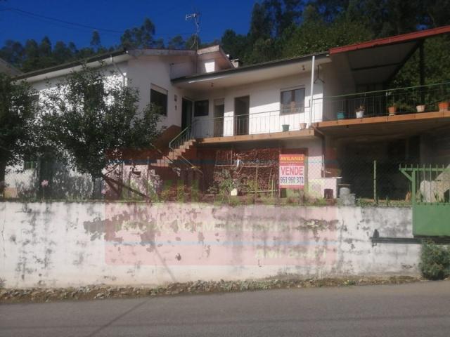 MORADIA P/ RECUPERAR CALDAS SÃO JORGE