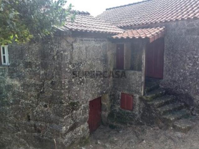 Moradia p/ Restauro Terras de Bouro