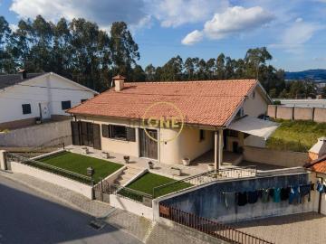 Paços de Ferreira, Concelho de Paços de Ferreira, Distrito de Porto