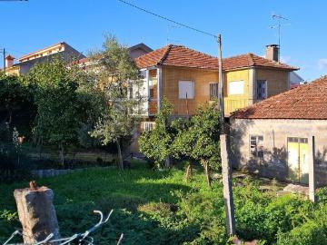 Paços de Ferreira, Concelho de Paços de Ferreira, Distrito de Porto