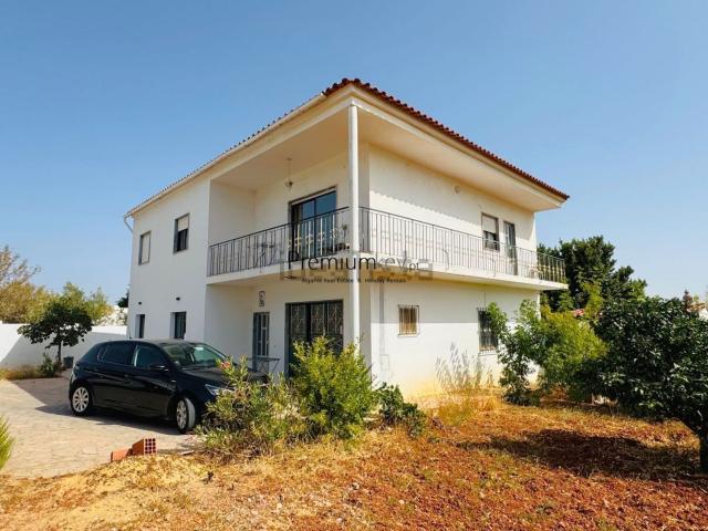 Moradia, Paderne