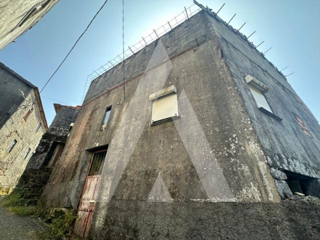 Moradia para reabilitação em Talhadas