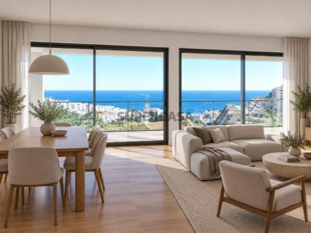 Moradia para reabilitar em Sesimbra, Santiago