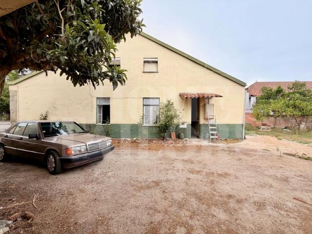 Moradia para Reconstrução com terreno