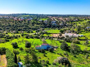 Moradia para Reconstruir, Vale da Pinta Golfe 139m² Estômbar e Parchal