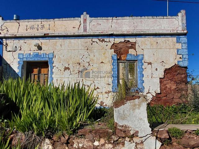 Moradia para reconstruir/ampliar | Terreno misto | Gregórios | S.B. Messines | Silves