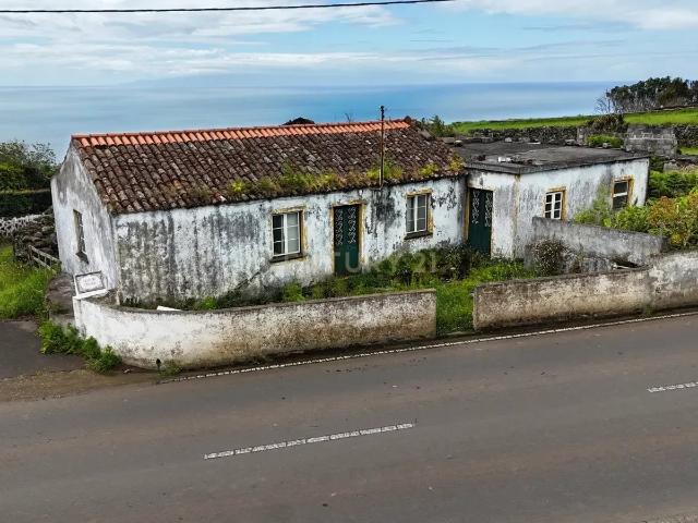 Moradia para recuperação nas Doze Ribeiras, Angra do Heroísmo