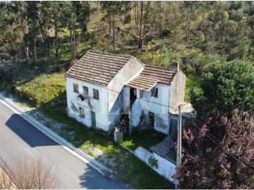 Moradia para Recuperar com terreno de 5.500m2