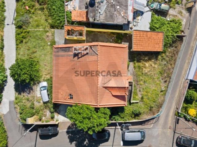 Moradia para Recuperar com Excelente Potencial | Gaula | Santa Cruz