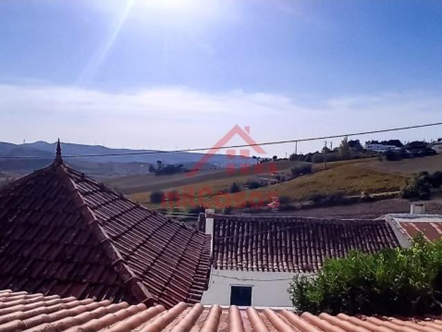 Moradia para Recuperação Total na Aldeia de Nossa Senhora da Glória