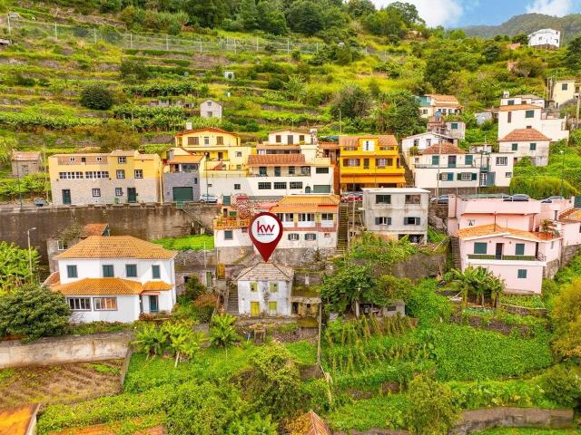 Moradia para Recuperar em Ribeira Grande Machico|Ilha da Mad. 56m² Machico